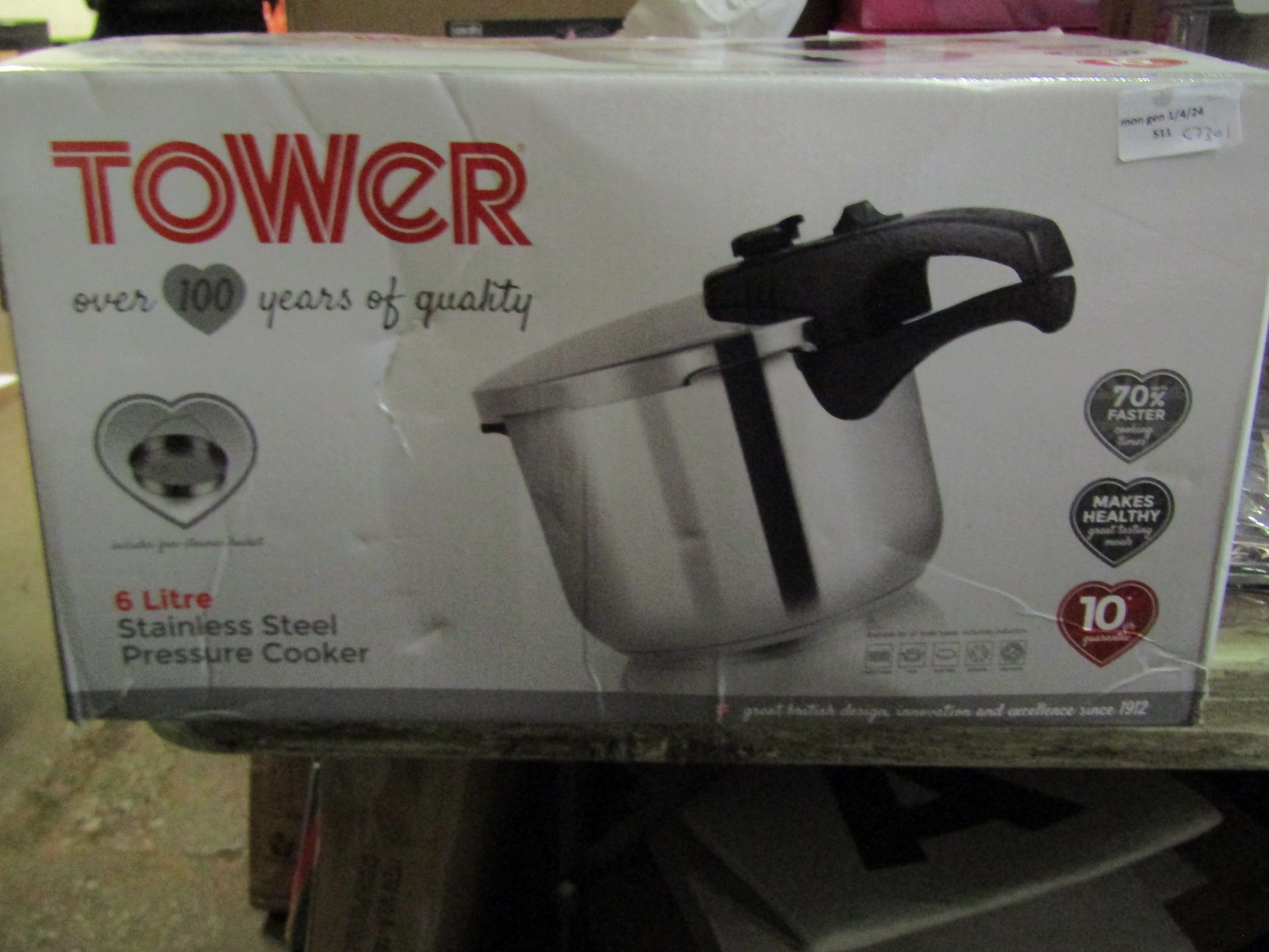 Tower 6L Stainless Steel Pressure Cooker - Unchecked & Boxed.