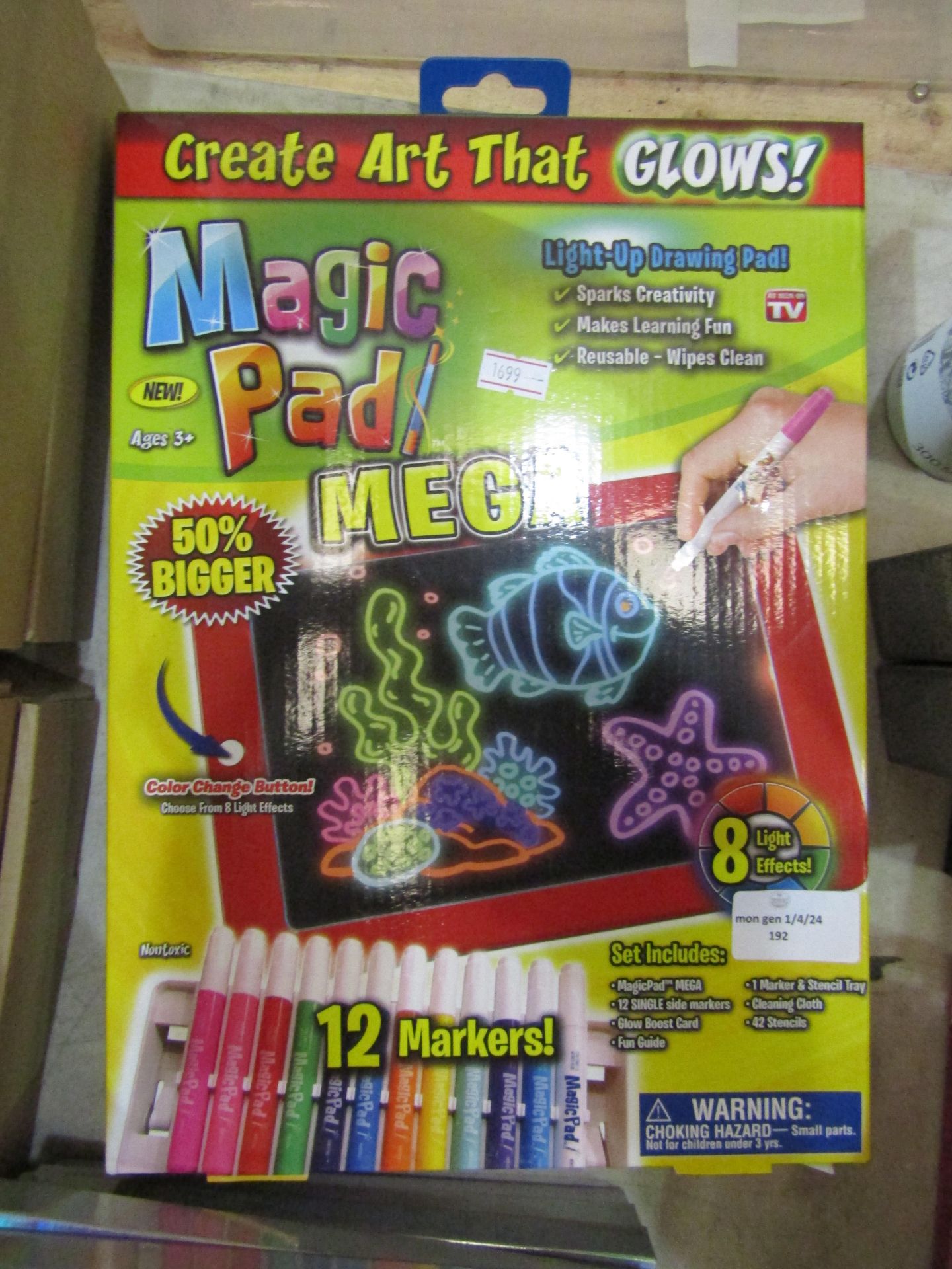 Magic Pad Mega Create Art That Glows! With 12 Markers & 8 Light Affects - Unchecked & Boxed.