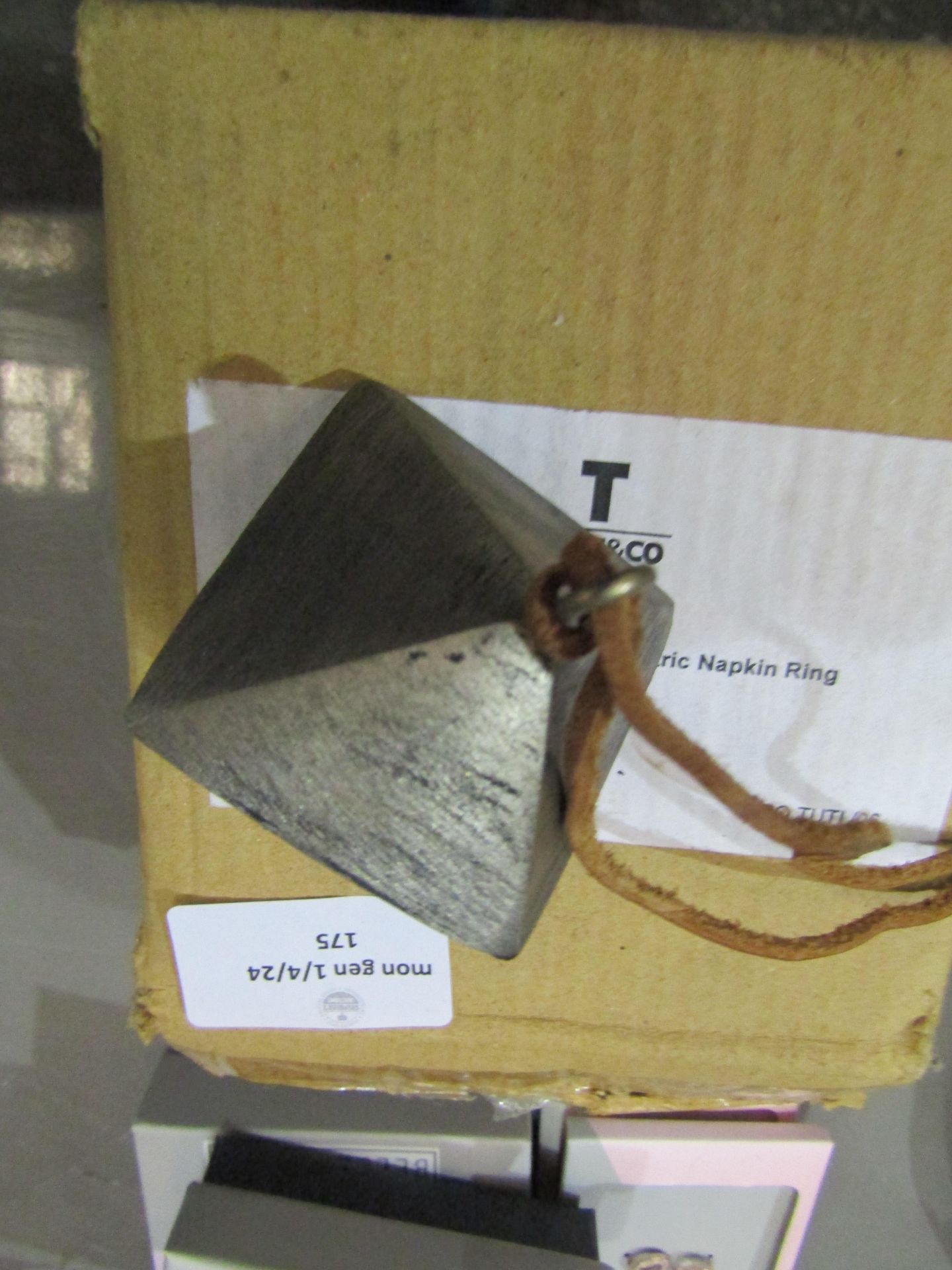 Box Of 6 TUTTI&CO Nickel Geometric Napkin Ring - Good Condition & Boxed.