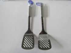 2x Metaltex - Inox Stainless Steel Spatulas - Good Condition.