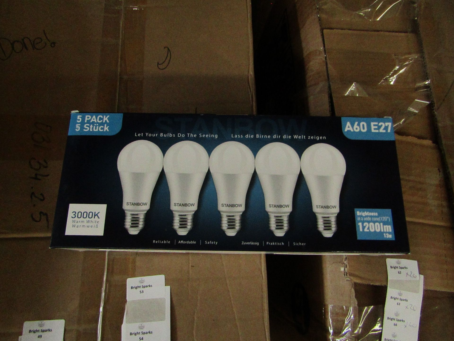 Pack of 5 Stanbow A60 E27 13w LED light bulbs, new and boxed