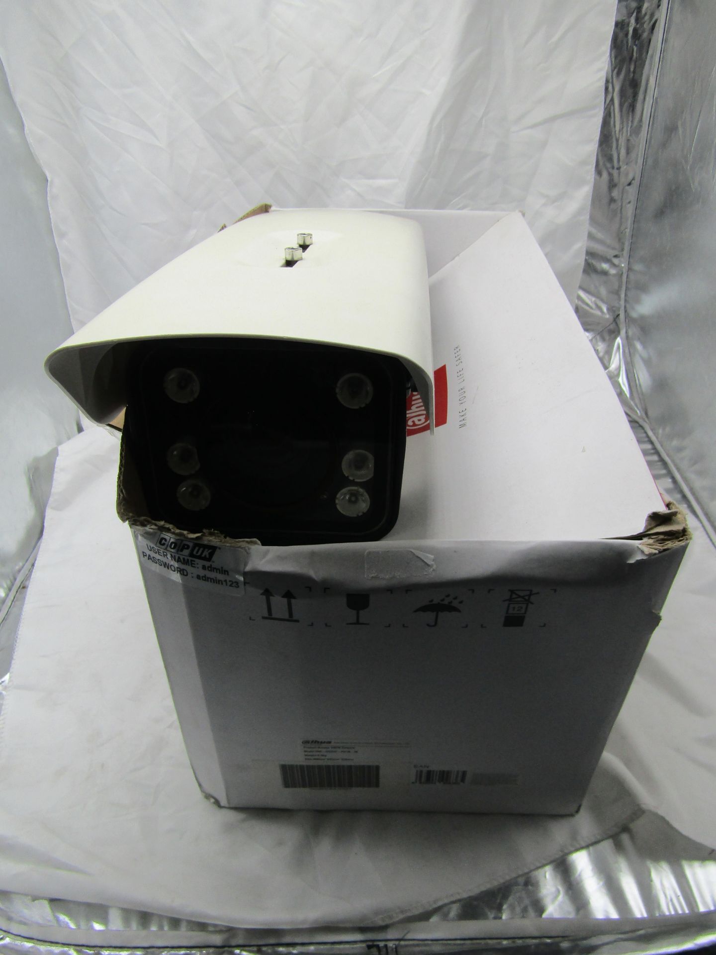 one lot of over 200 items of CCTV and Surveillance equipment, includes DVRs, Cameras, Thermal - Bild 91 aus 104