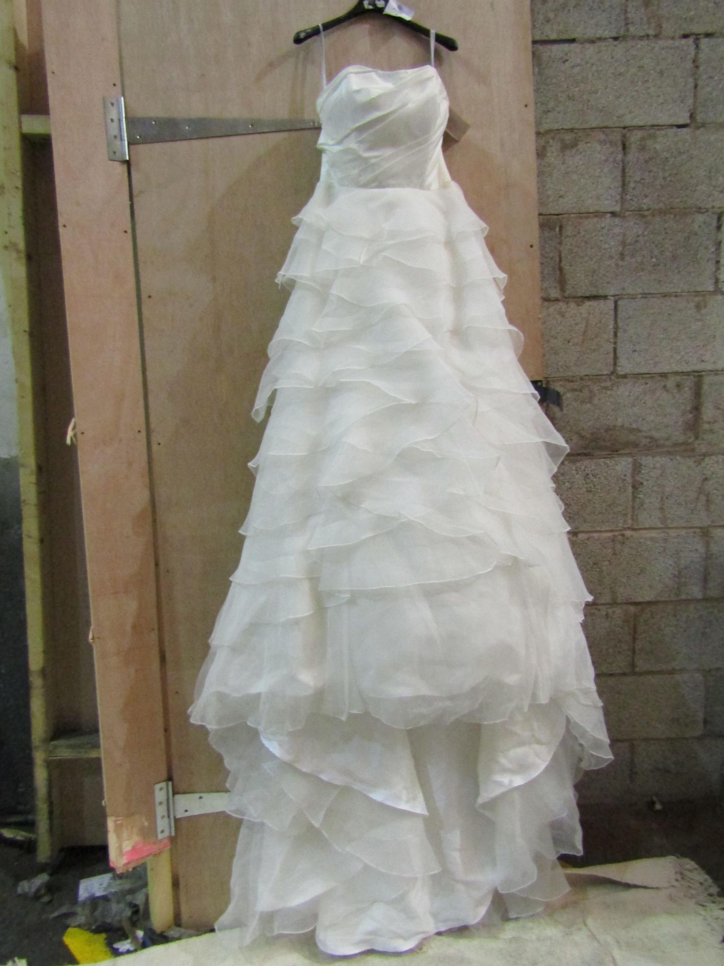 Approx 500 pieces of wedding shop stock to include wedding dresses, mother of the bride, dresses, - Image 68 of 71