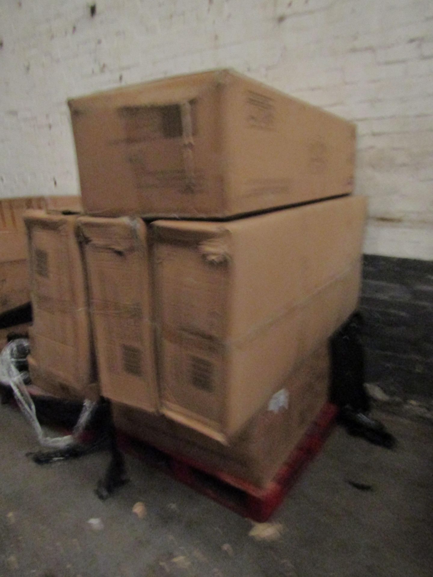 Approx 20 pallets of Mixed rattan parts, these are odd packs to Santorini, Barcelona and Algarve - Image 13 of 16