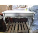 Silver French Style Console Table RRP 279About the Product(s)The Elegant Silver French-Style Console
