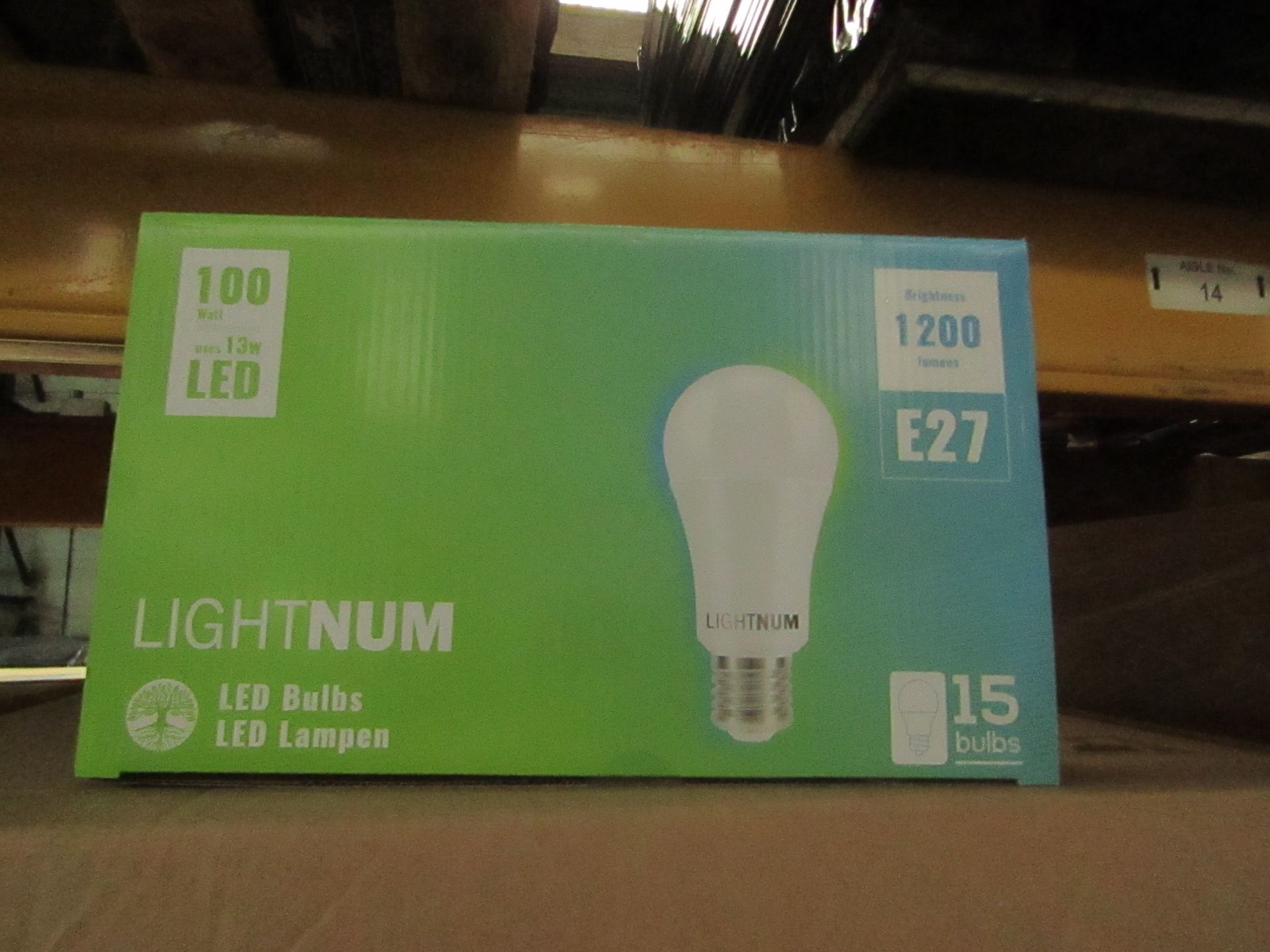 Pack of 15 Lightnum E27 13w LED light bulbs, new and boxed