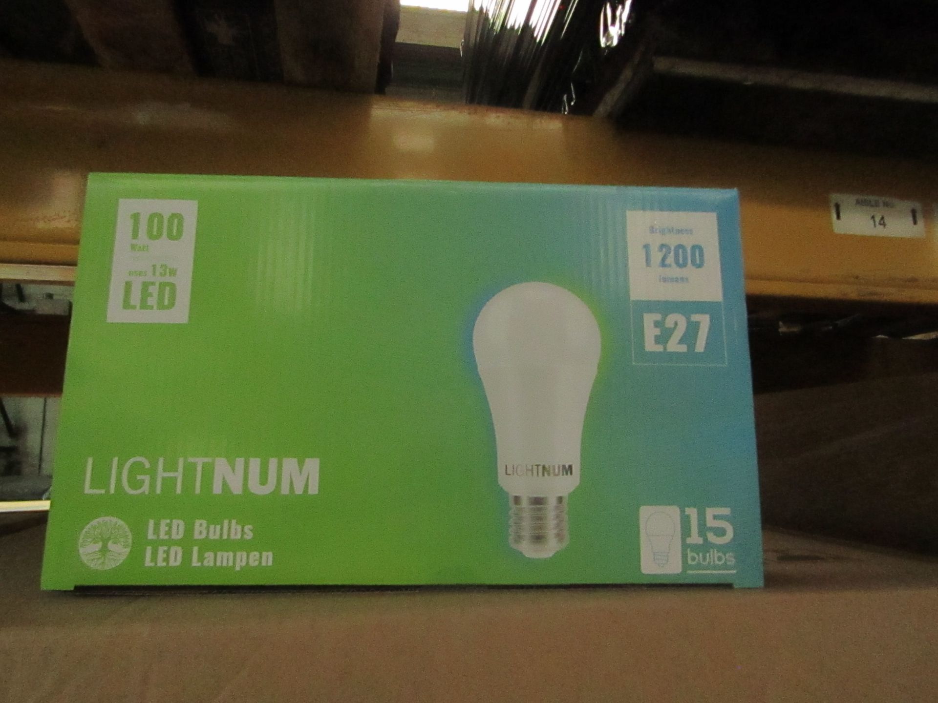 Pack of 15 Lightnum E27 13w LED light bulbs, new and boxed