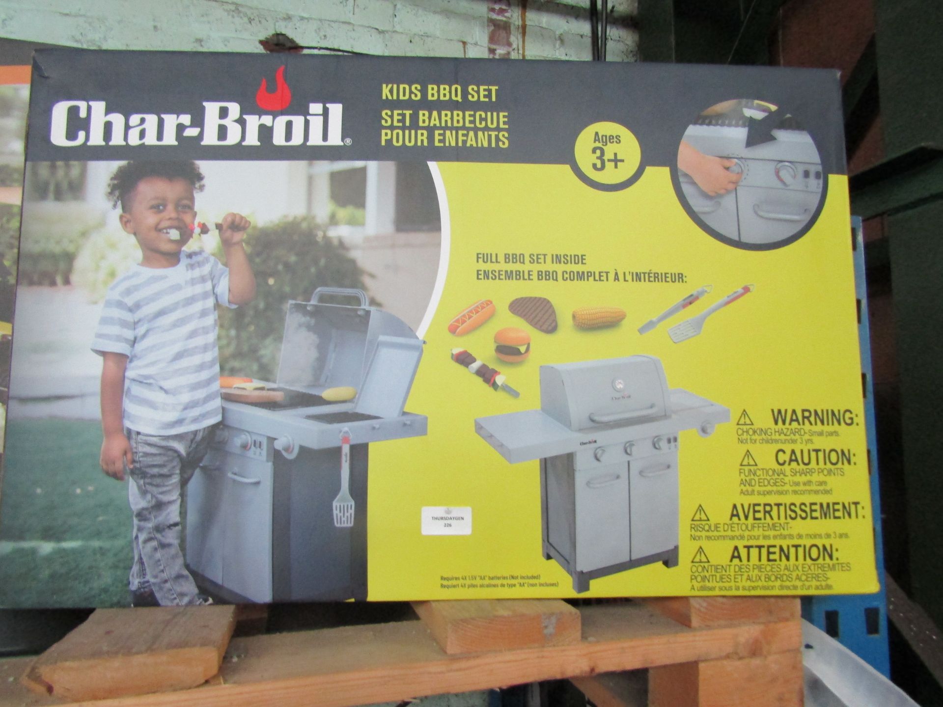 Charbroil - Kid's BBQ Playset - Ex Showroom Sample.