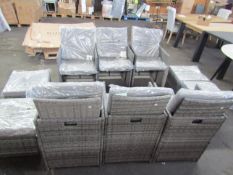 2 x Furniture Online Ex-Retail Customer Returns Mixed Lot - Total RRP est. 866 About the Product(