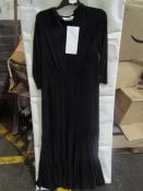 Dennis Day Collection Ladies Black Mesh Dress, Size: 12 - Good Condition.