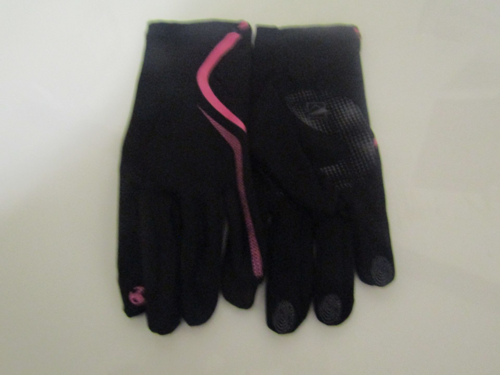 5x Sports gloves with smart phone fore finger, new Black & Pink, size XL