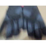 5 X Pairs of Unusex Sports Gloves Black Size L New & Packaged