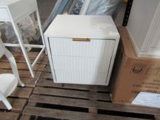 Dusk Gracie 3 Drawer Bedside Table - White/Gold RRP 159About the Product(s) TXBSWG - Gracie 3 Drawer