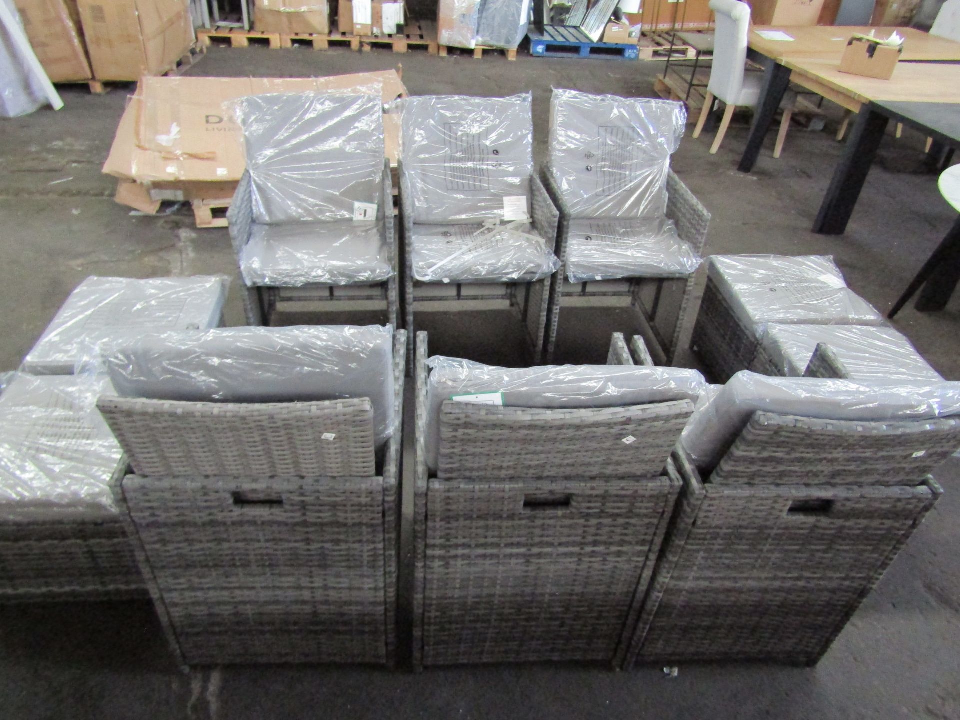 3 x Furniture Online Ex-Retail Customer Returns Mixed Lot - Total RRP est. 1124.25 About the