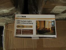 Lightnum LED 3mtr Light curtain with 306 LED and 8 modes, new and boxed.