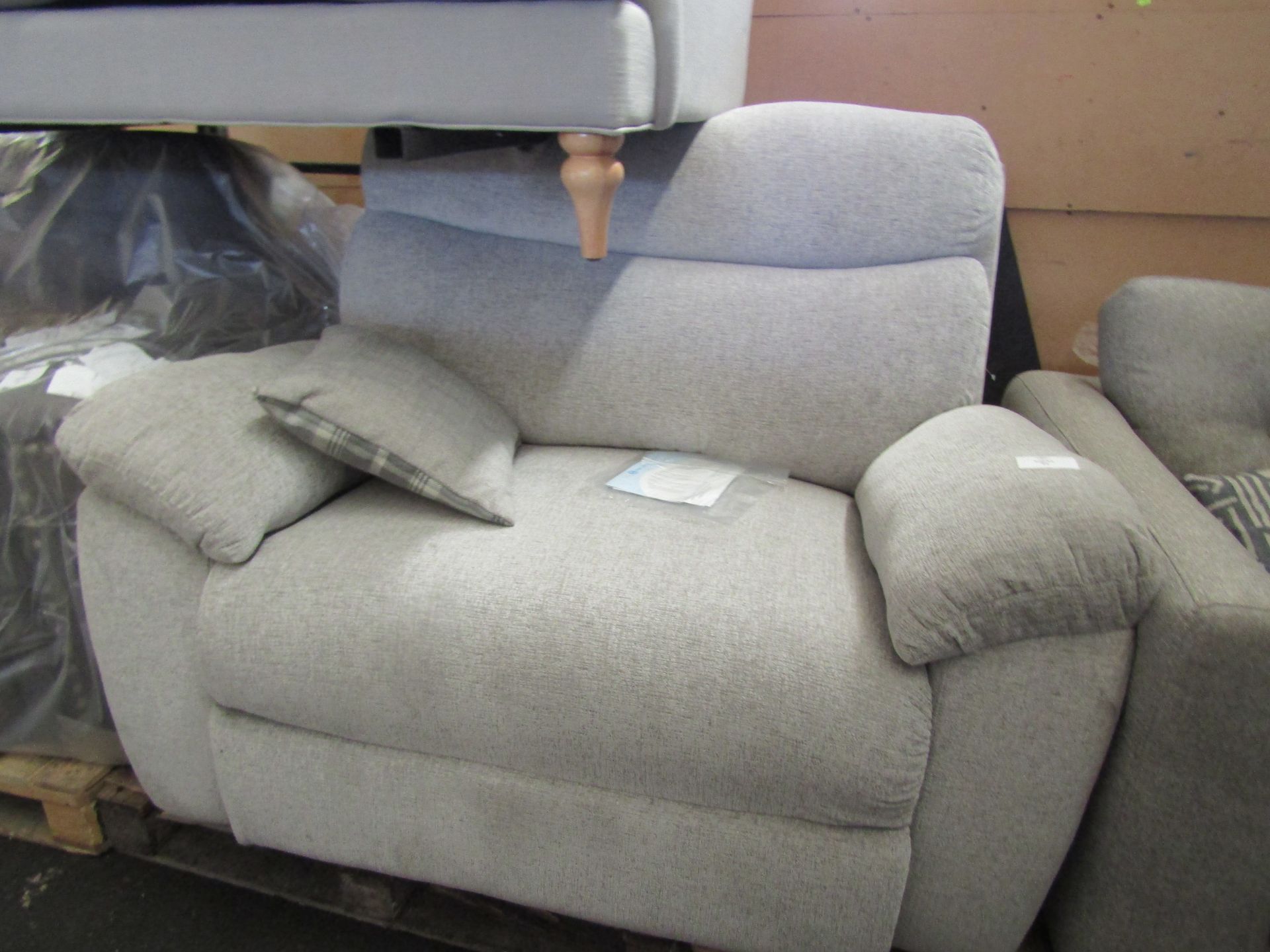 Cloud Love Seat Power Recliner Cloud Silver No Wood RRP 899About the Product(s)Cloud Love Seat Power - Image 2 of 2