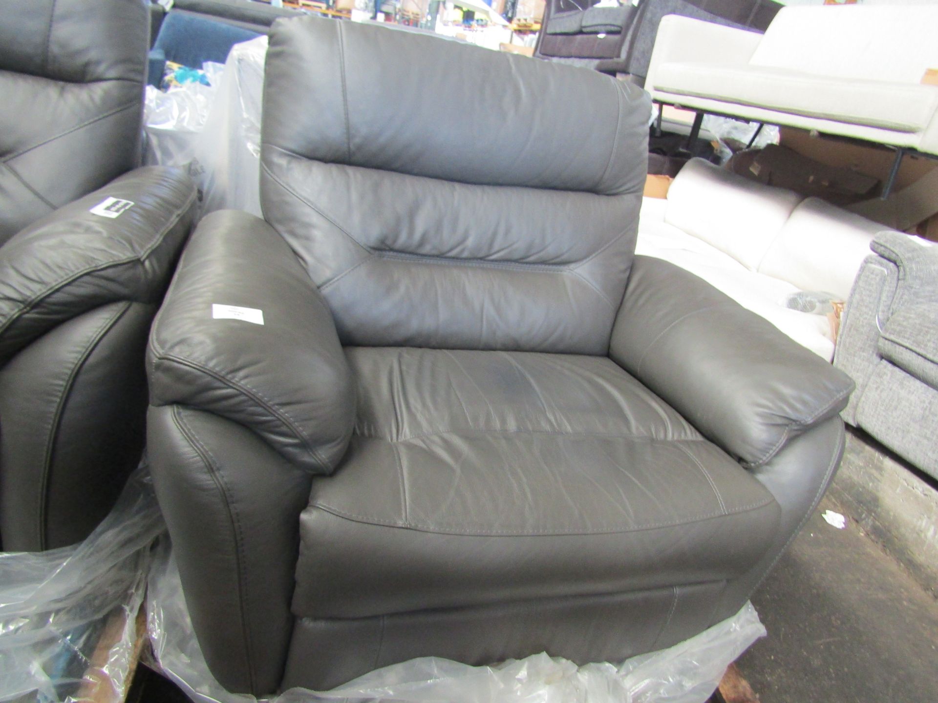 Rafa Xl Power Recliner Chair G10 D.Grey Self Piping Self Stitch Black Glides Amx01 RRP 796About - Image 2 of 2