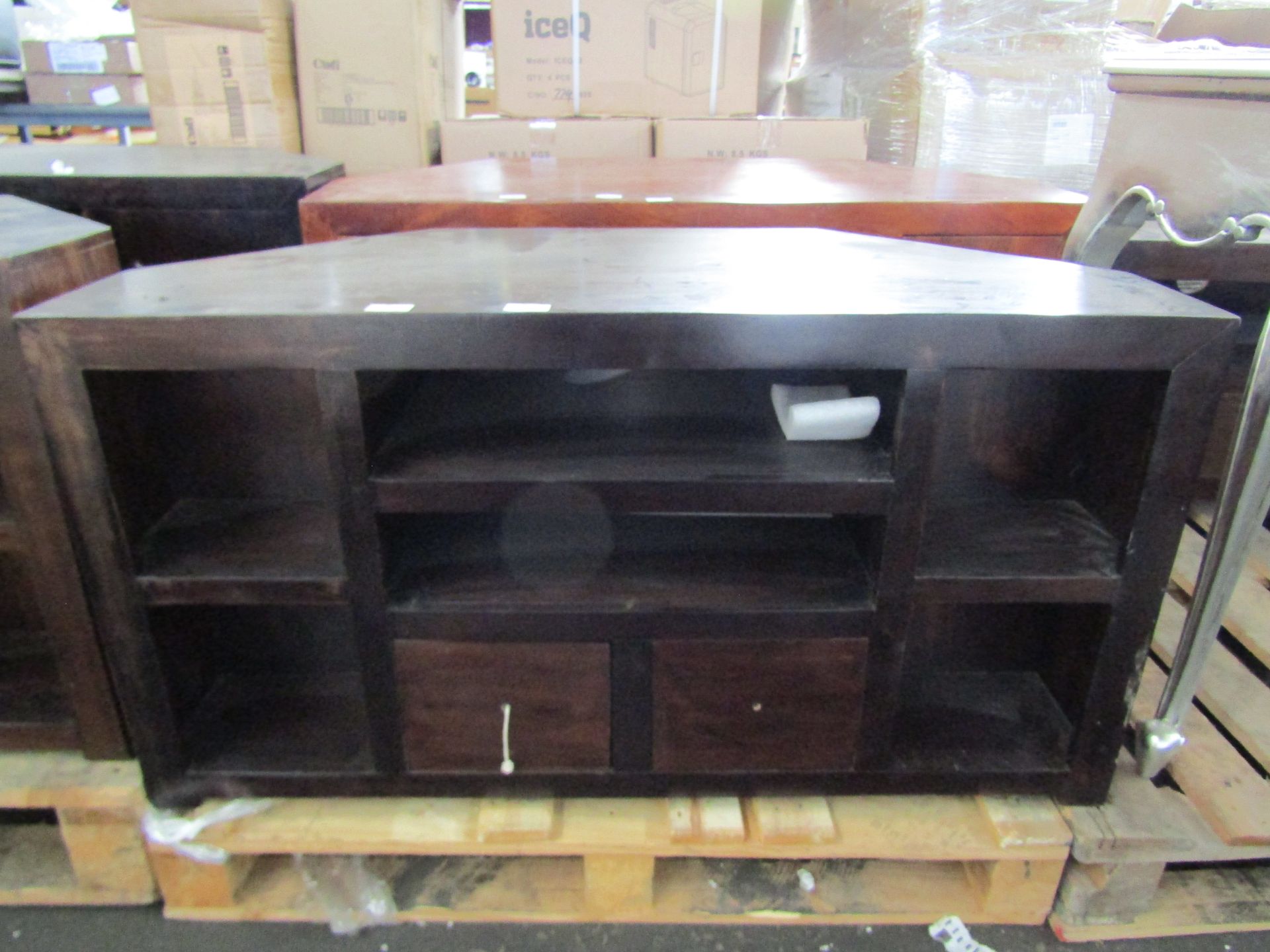 Casabella Dakota Mango Corner Tv Unit RRP 289.99About the Product(s)This modern TV cabinet fits - Image 2 of 2