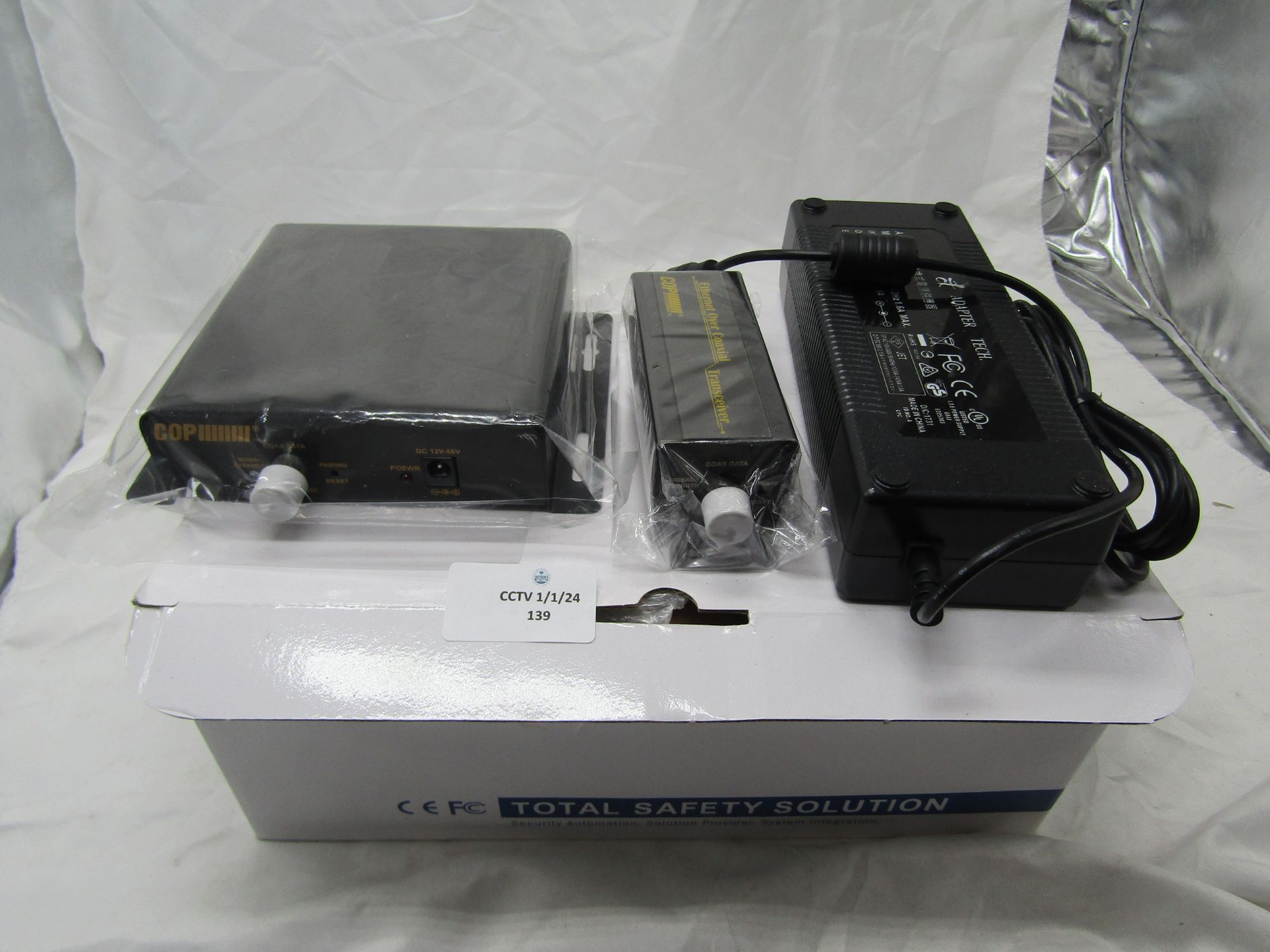 one lot of over 200 items of CCTV and Surveillance equipment, includes DVRs, Cameras, Thermal - Image 92 of 104