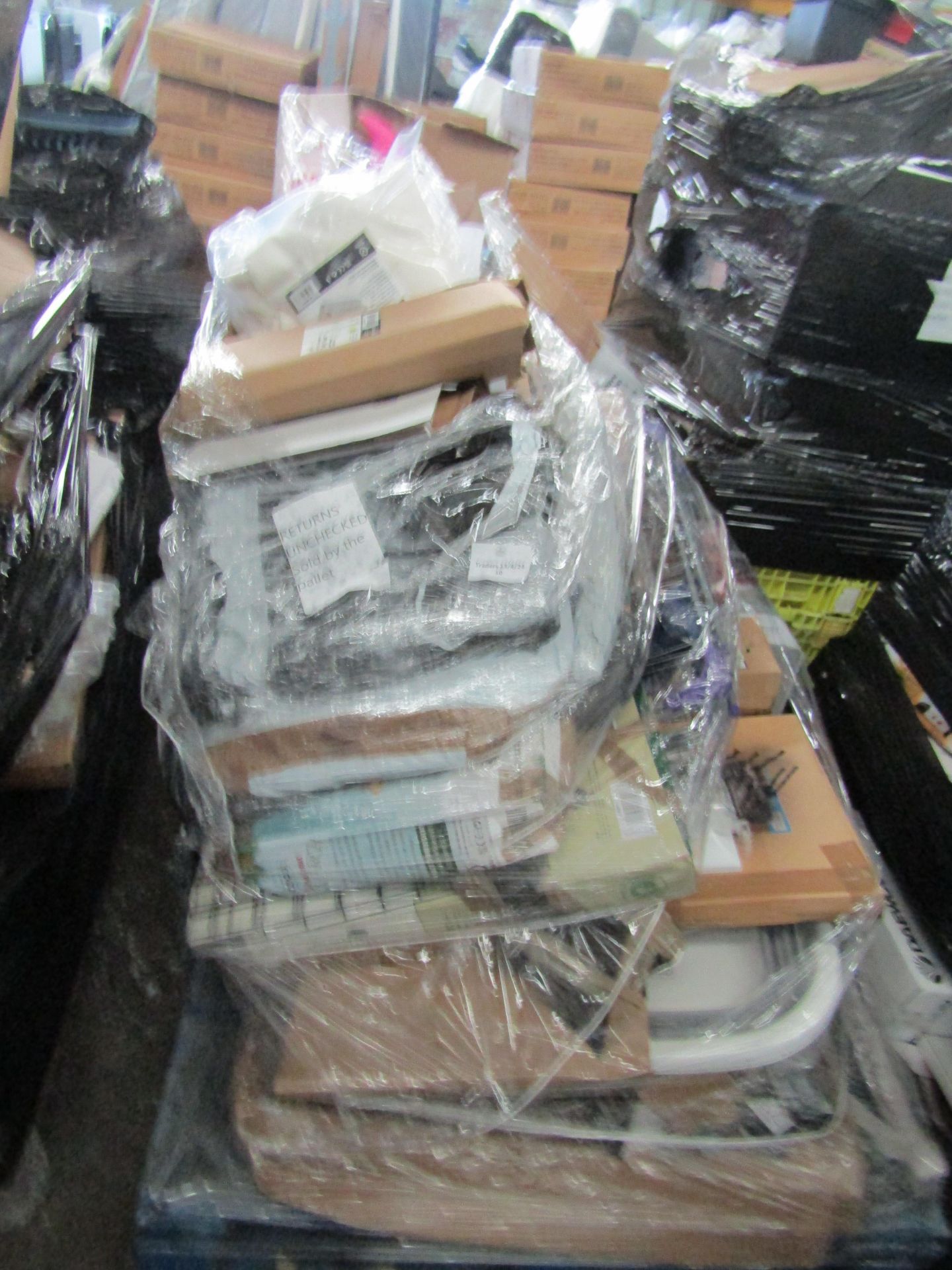 Pallet of Unmanifested raw online customer returns, typically includes homeware's, kitchen, garden