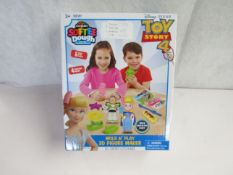 Toy Story 4 - 3D Figure Maker - Boxed.