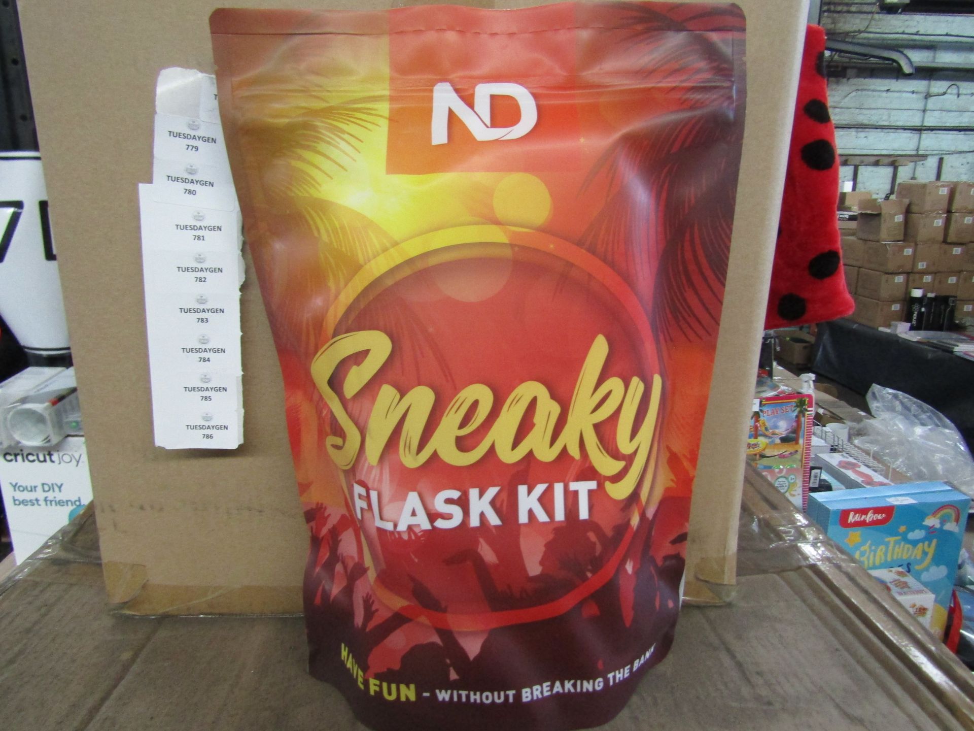 10x Nortic Creactions - Sneaky Flask Kit - New & Packaged.