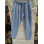 Light & Shade Ladies Jog Pants Puple, Size: M - Good Condition.