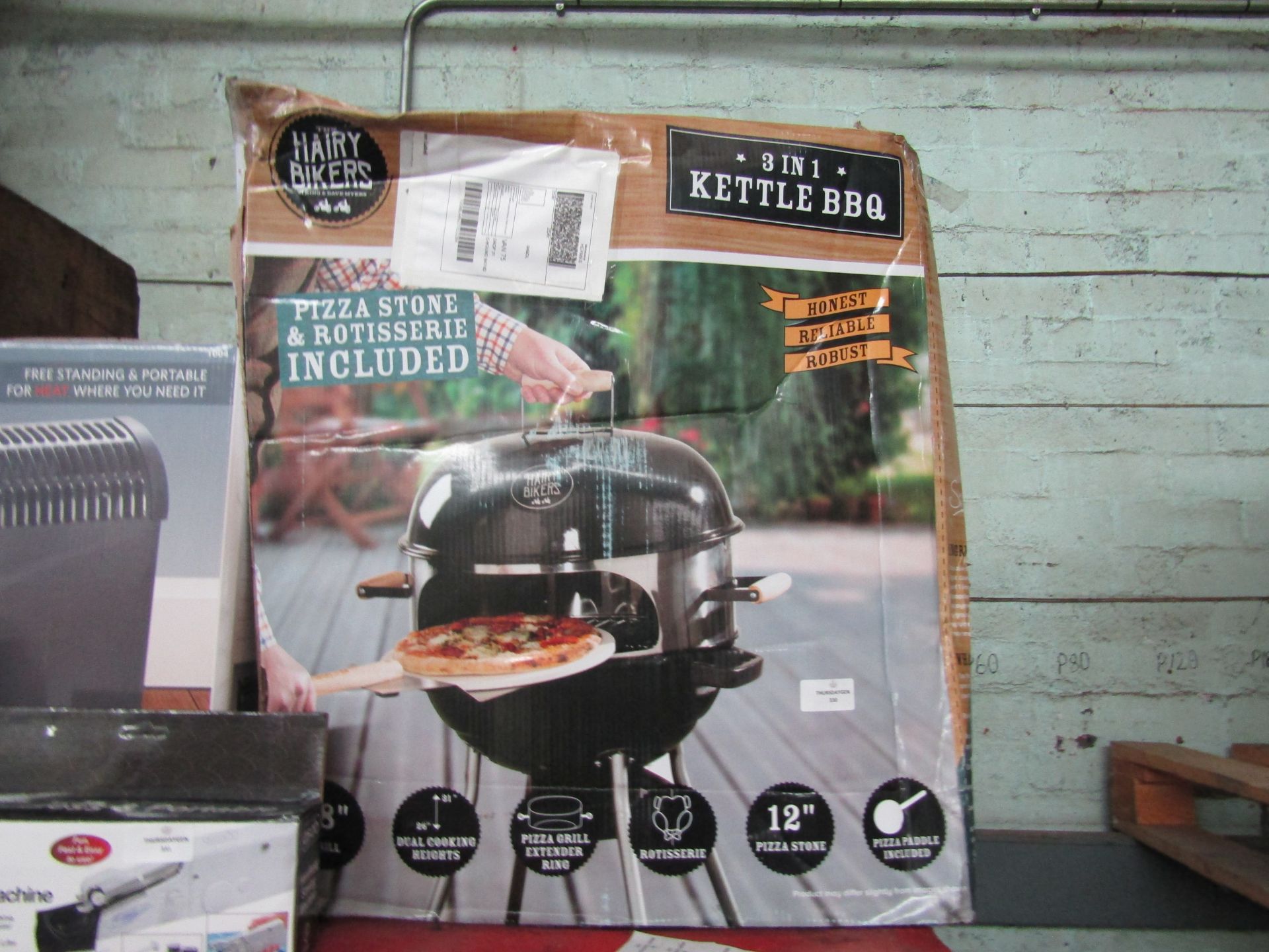 Hairy Bikers - 3-IN-1 Kettle BBQ - Unchecked & Boxed.