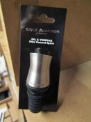 1x Box Containing 16 Cole & Mason Oil & Vinegar Flow Control Spouts, New & Packaged.