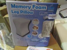 Lazy Sleeper Memory Foam Leg Pillow, Size: 24 x 21 x 14.5cm - Unchecked & Boxed.