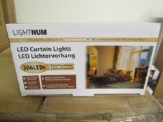 Lightnum LED Curtain Lights 8 Lightning Modes, Unchecked & Boxed.