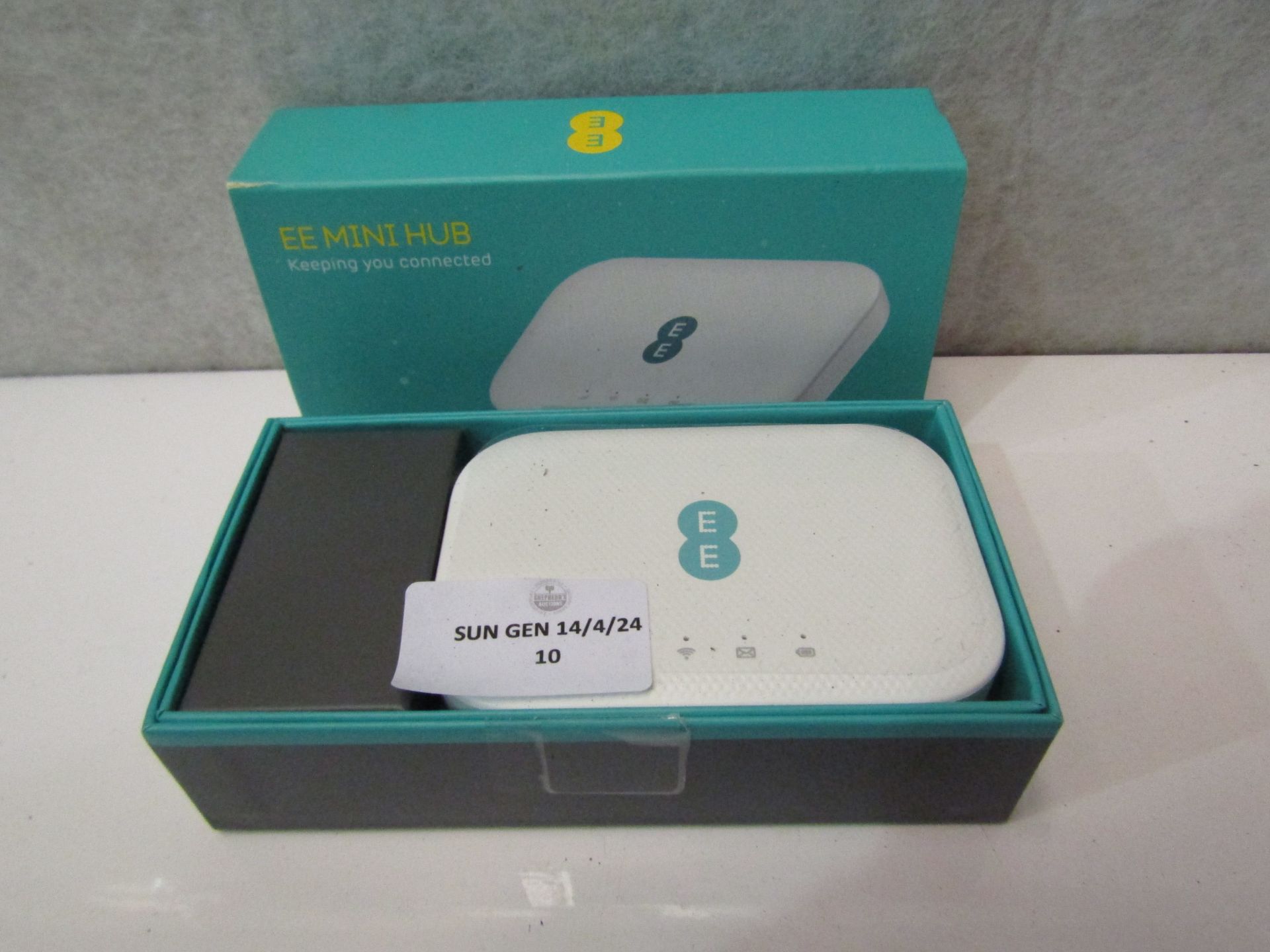 EE Mini Hub - Unchecked & Boxed.