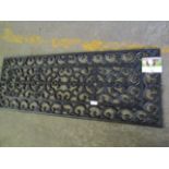 Home & Garden Quality Door Mat, Black - Appears To Be In Good Condition.