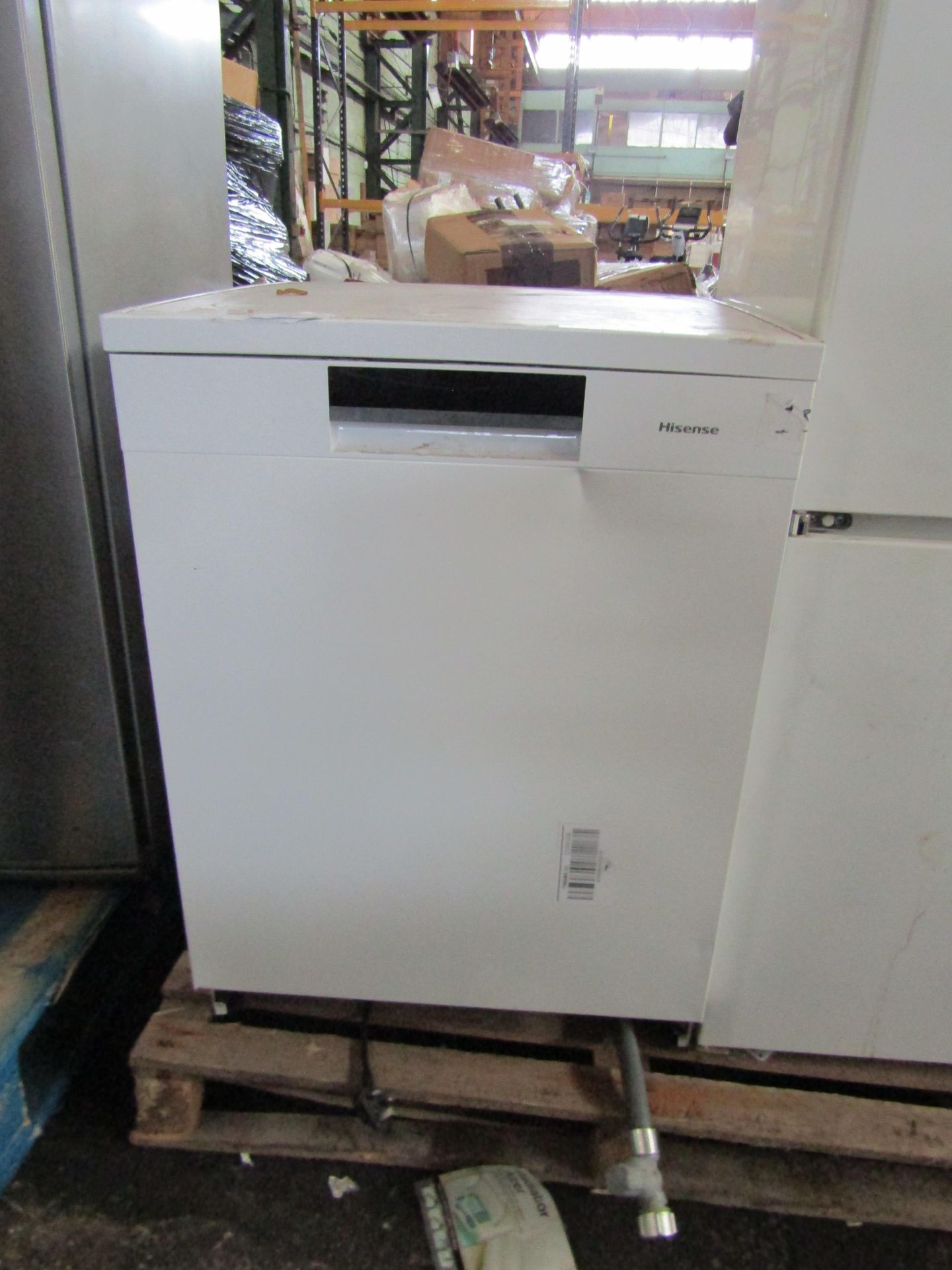 Hisense - White Dish-Washer - No Power. Need Intensive Clean. May Contains Dints Scratches or