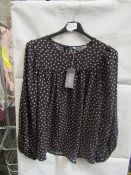 2x Principles - Pleat Yoke Blouse Sleeved Top - Size 12 - New With Tags & Packaged.