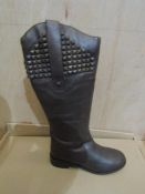 Ladies Knee High Heel Boots, Size Uk 5, Brown, Unworn & Boxed. See Image.