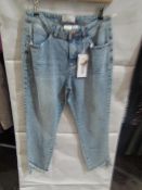 Tesint Aleria Coupe Slim Ladies Jeans, Size: 14 - Good Condition.