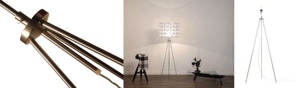 Heals Tripod Shade Holder White RRP 30About the Product(s)Tripod base is a minimal, discreet, flat