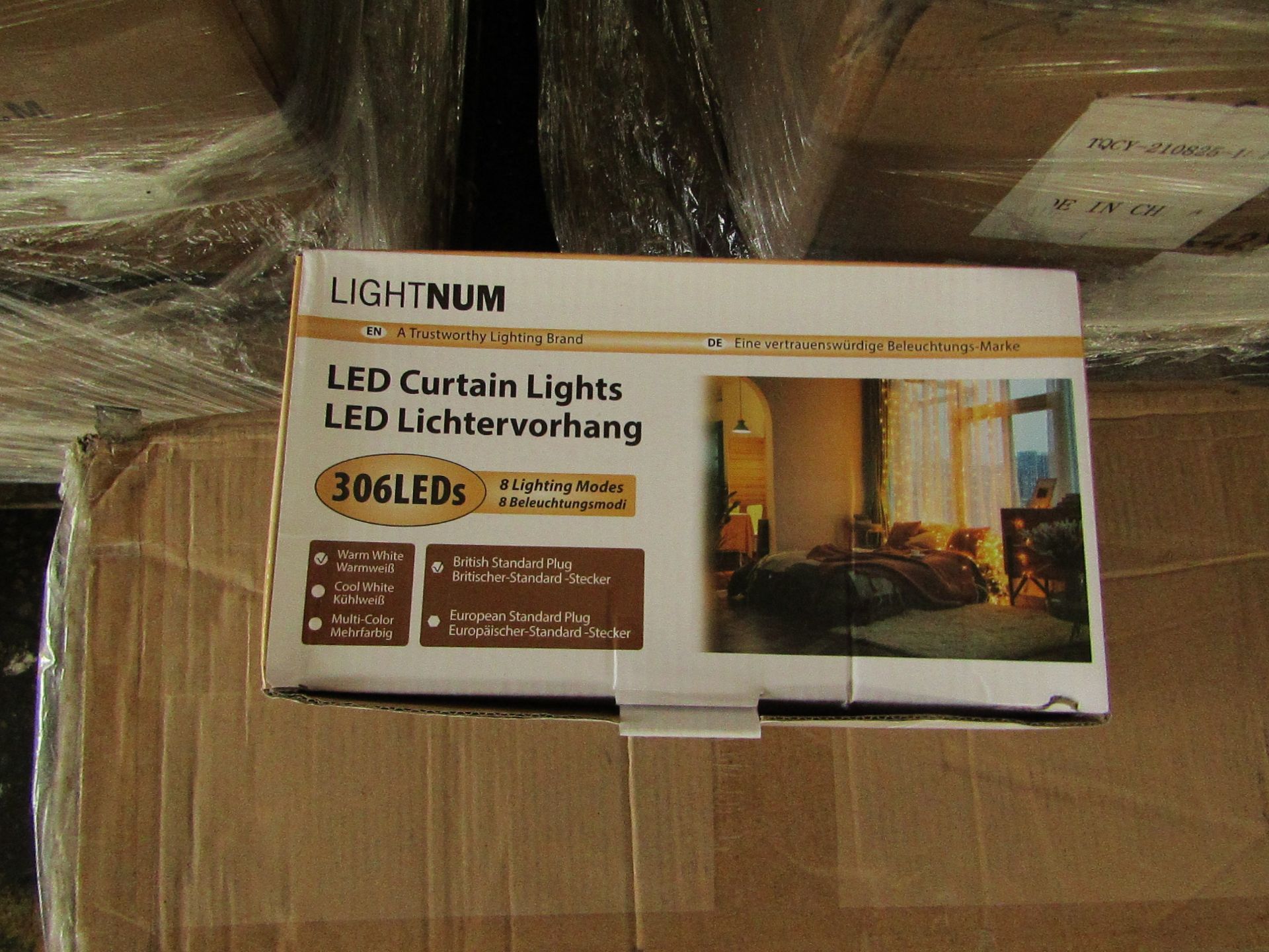 24x Lightnum LED 3mtr Light curtains with 306 LED and 8 modes, new and boxed.