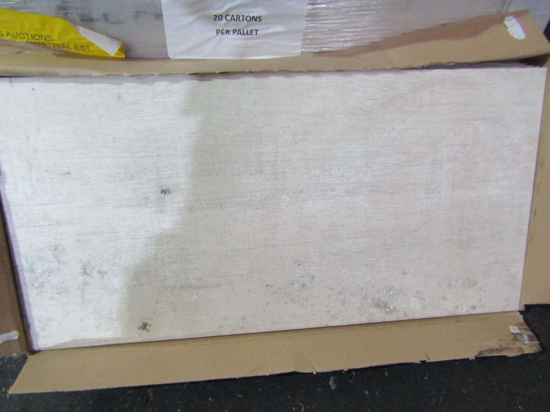 1X Pallet Containing 40x Packs of 5 Wickes 600x300mm Cabin Tawny Beige Floor and Wall Tiles -