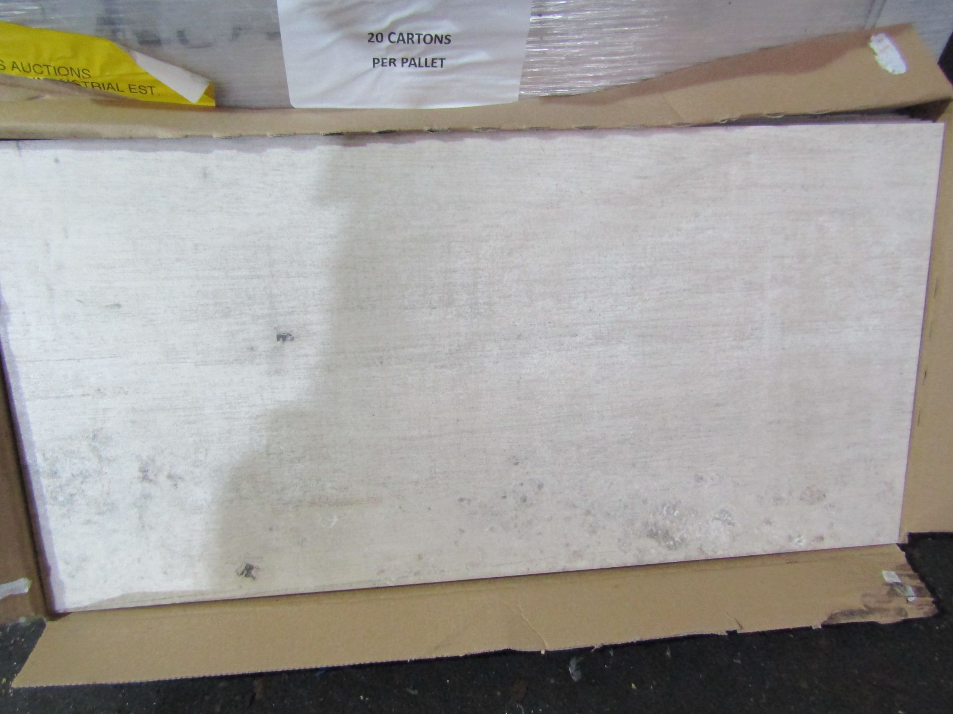 1X Pallet Containing 40x Packs of 5 Wickes 600x300mm Cabin Tawny Beige Floor and Wall Tiles - - Image 2 of 3