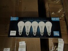 Pack of 5 Stanbow A60 E27 13w LED light bulbs, new and boxed