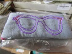 3x fabric Glasses Cases, new, RRP ?12 each (DR825)