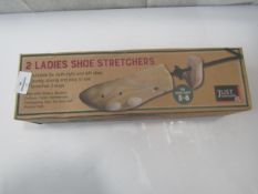 JustEssentials - Ladies Shoe Stretchers - Boxed.