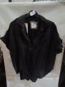 Jacks Girlfriend New York Ladies Blouse Black, Size: S - Good Condition.