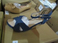 JD Williams Heavenly Soles Blue Fabric Wedge Sandals, Size: 4EEE - Unused & Boxed.