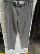 ladies Grey Jeans, Size: 36r - Good Condition.