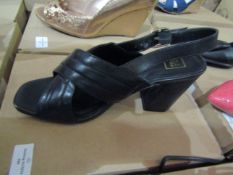 JD Williams Sole Diva Ladies Open Heeled Shoes, Size: 8EEE - Unused & Boxed.