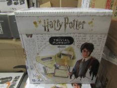 Harry Potter Trivial Pursuit 600 Questions Game - Good Condition & Boxed.