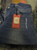 Denim Club Ladies Navy Jeans, Size: 16/44 - Good Condition & Packaged.
